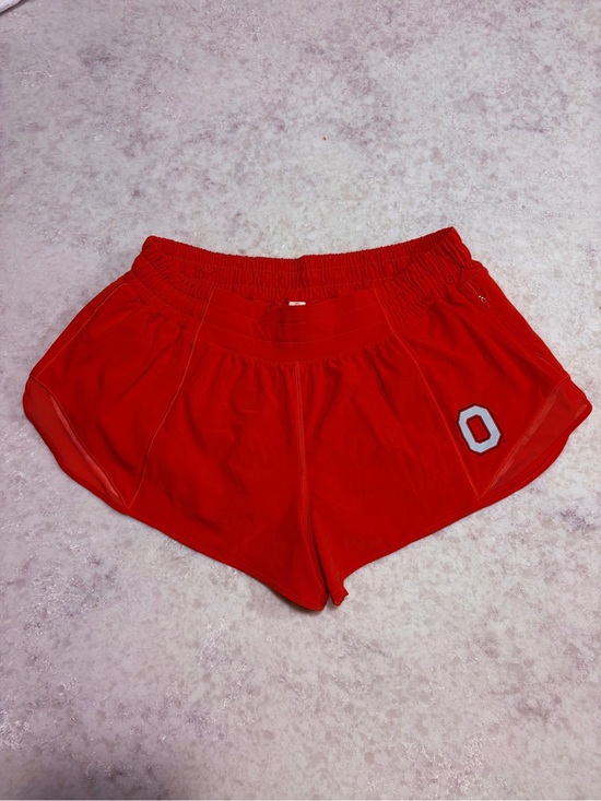 lululemon athletica Pants - Lululemon Ohio State Buckeyes Hotty Hot Shorts - Red / Size 10